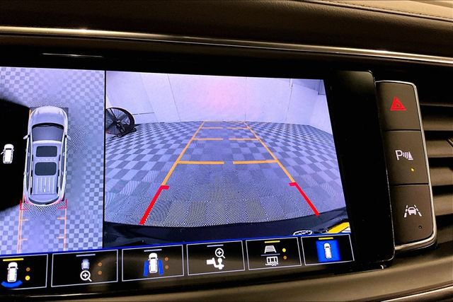 Used 2022 Buick Enclave Avenir w/ Avenir Technology Package AWD/4WD image 30