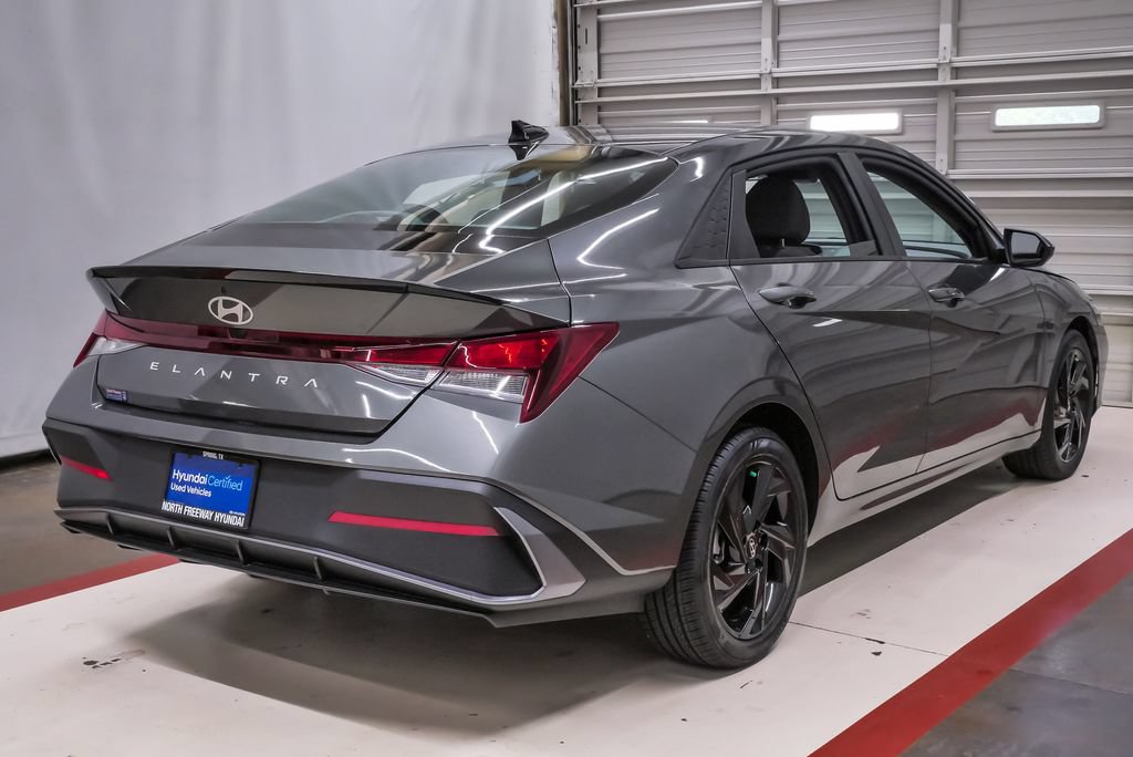Certified 2026 Hyundai Elantra Sport FWD image 6