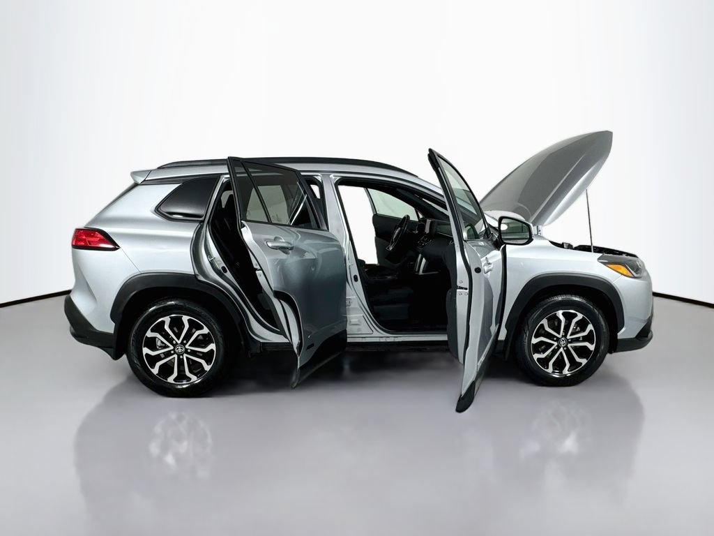 Used 2024 Toyota Corolla Cross AWD Hybrid image 25