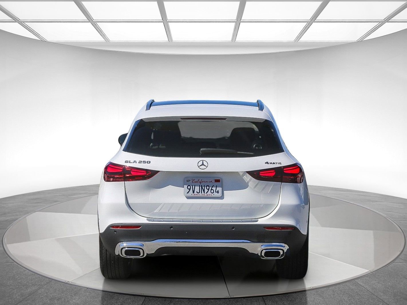 Certified 2025 Mercedes-Benz GLA 250 4MATIC image 3