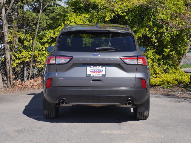 Certified 2022 Ford Escape SE w/ SE Sport Appearance Package AWD/4WD image 21