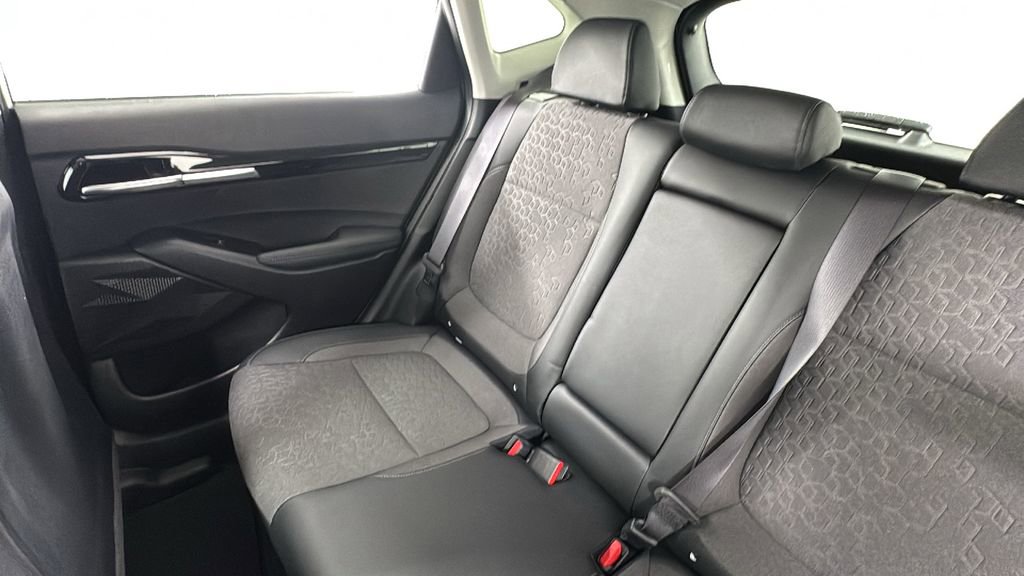 New 2026 Kia Seltos S image 14