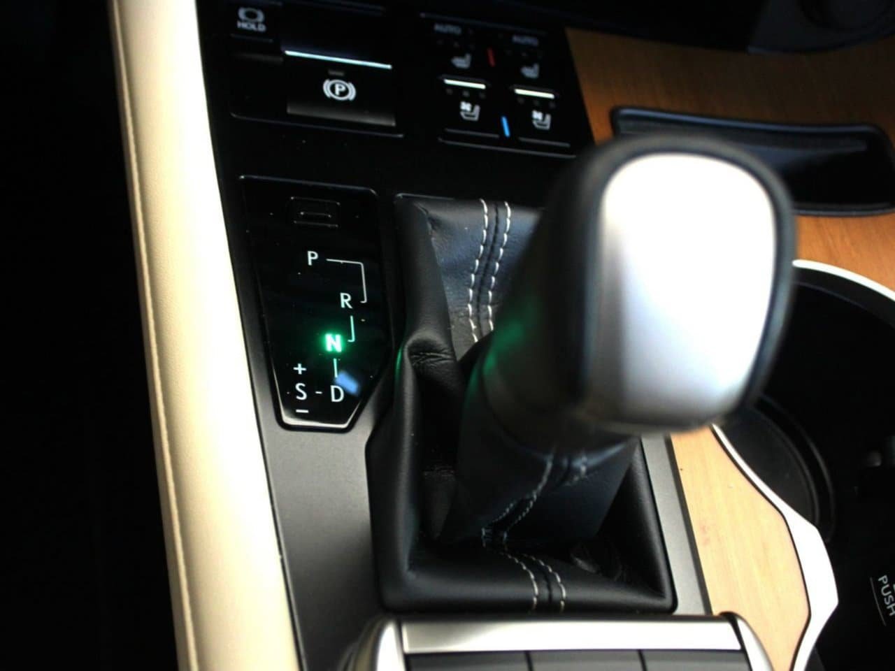 Used 2021 Lexus RX 450h AWD w/ Premium Package image 31