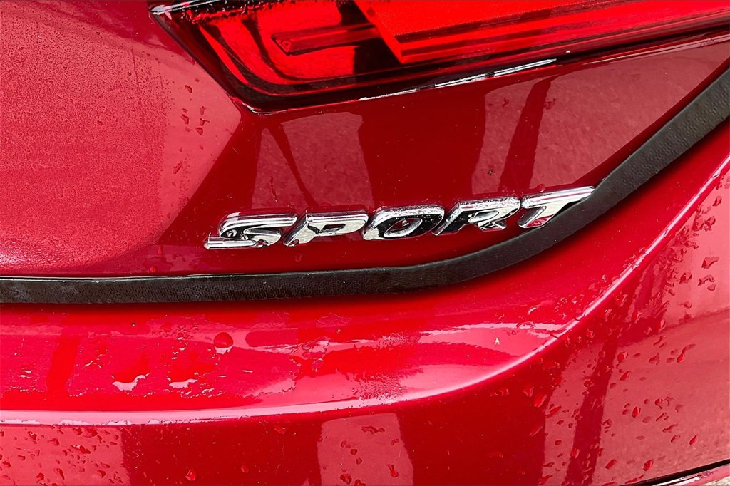 Used 2018 Honda Accord Sport image 22