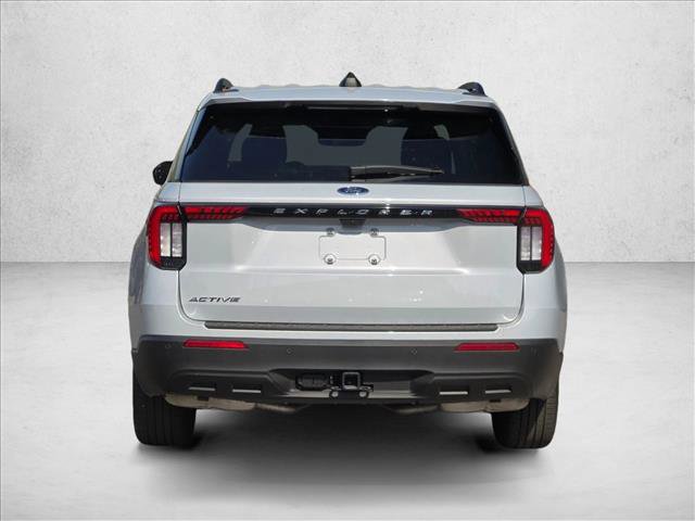Used 2025 Ford Explorer Active image 6