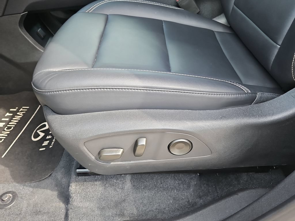 Used 2026 GMC Acadia Elevation w/ Elevation Premium Package AWD/4WD image 25