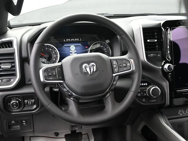 New 2026 RAM 1500 4x4 Crew Cab image 28