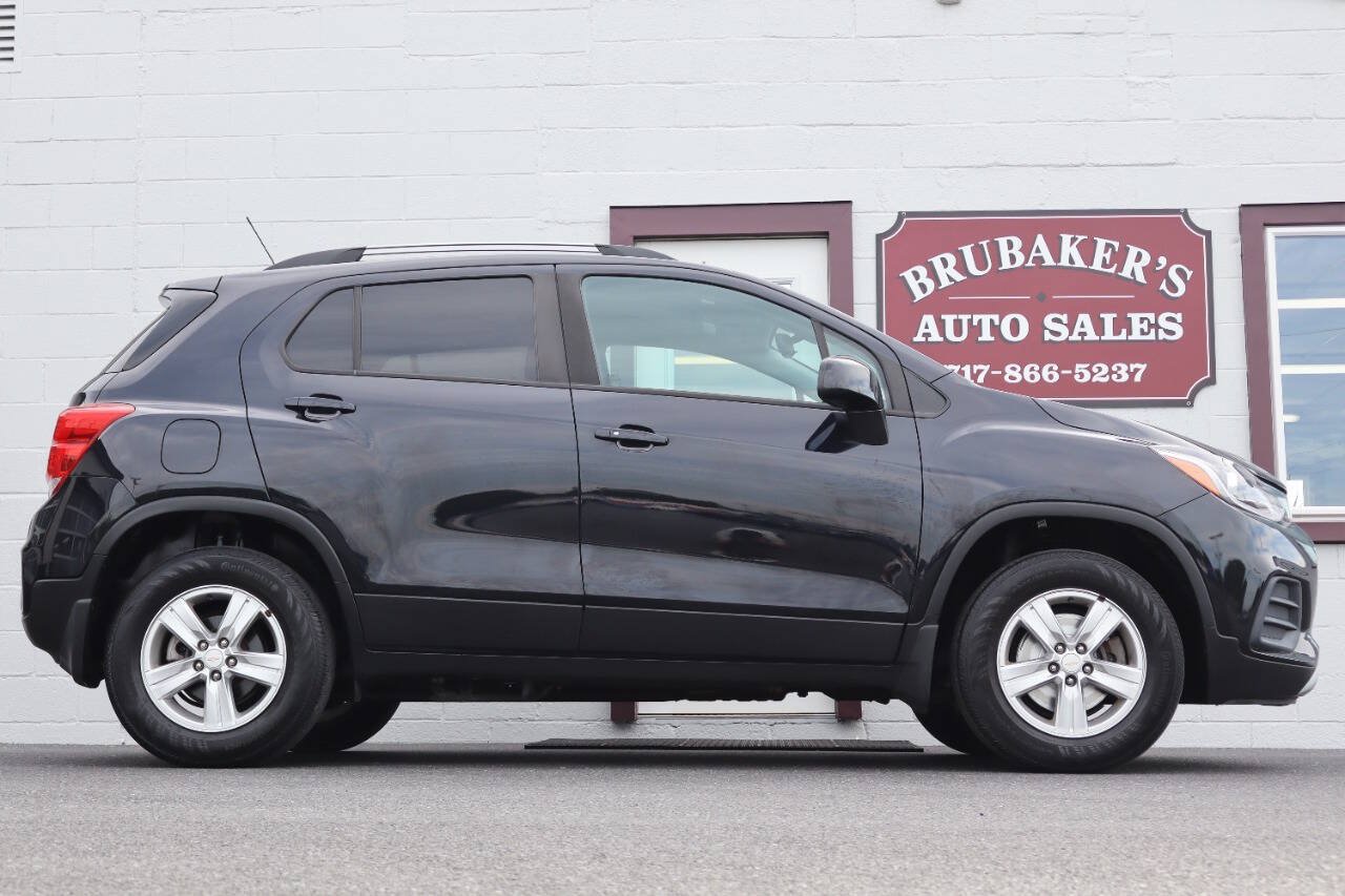 Used 2021 Chevrolet Trax LT w/ LT Convenience Package