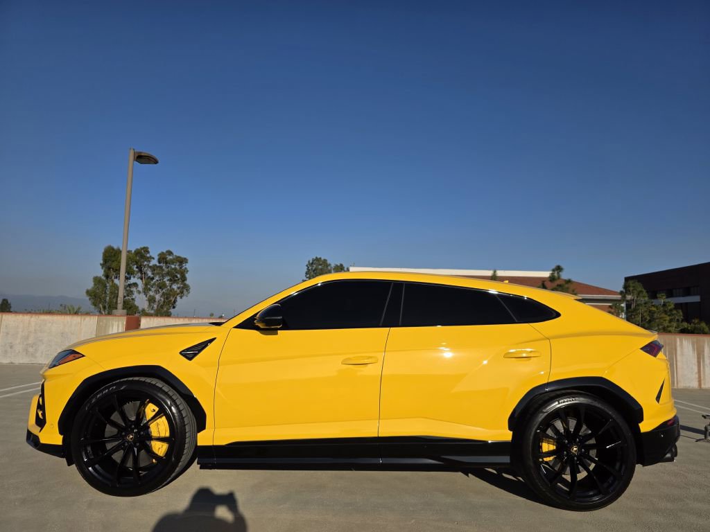 Used 2019 Lamborghini Urus image 6