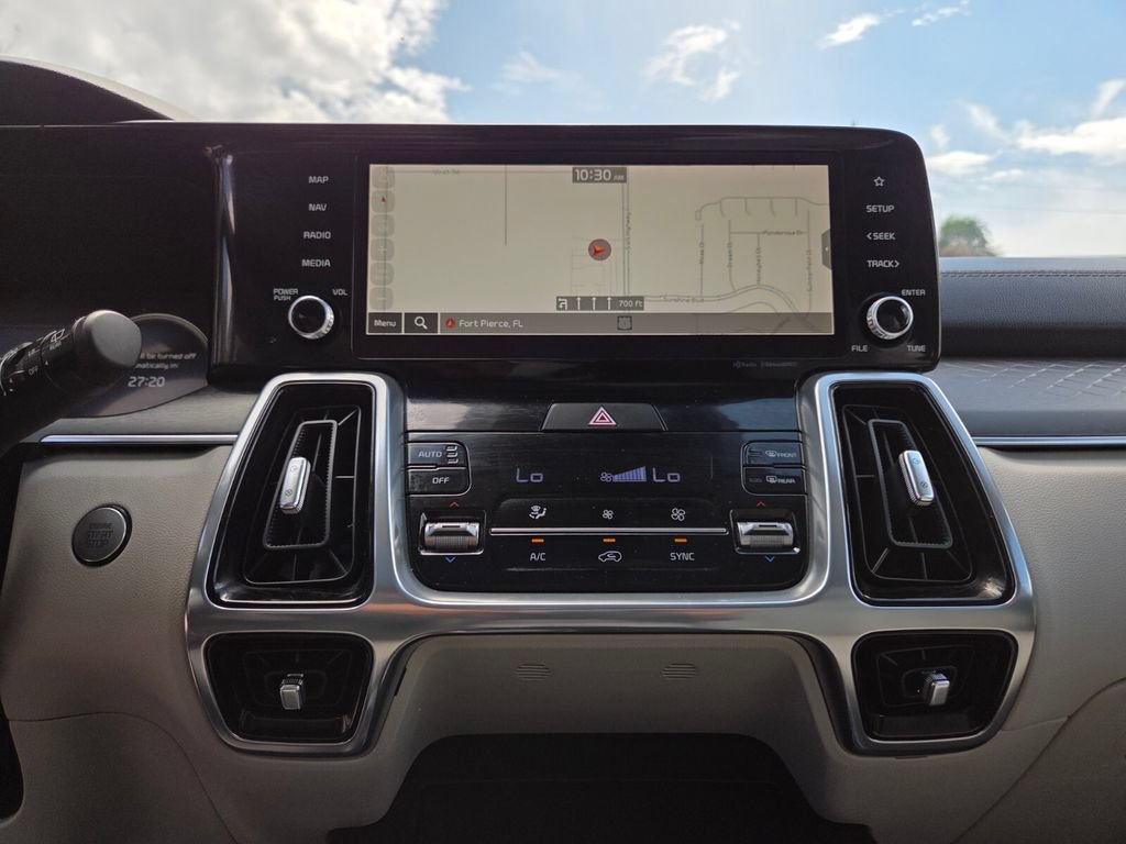 Used 2023 Kia Sorento SX AWD/4WD image 33