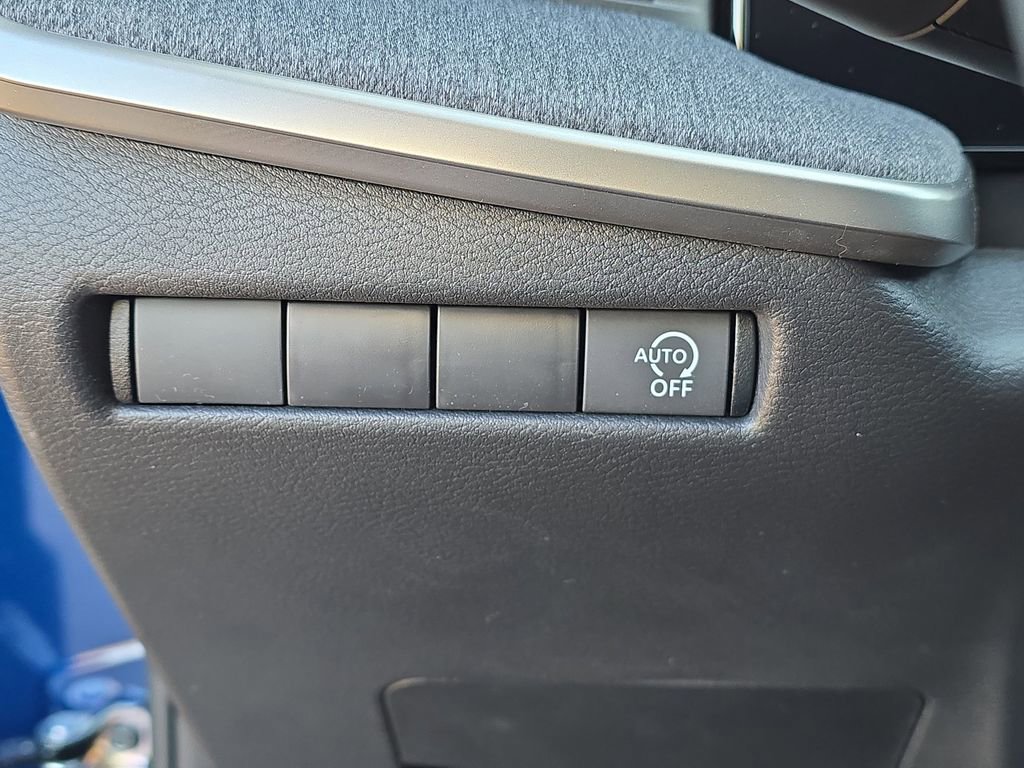 New 2026 Nissan Kicks S image 13