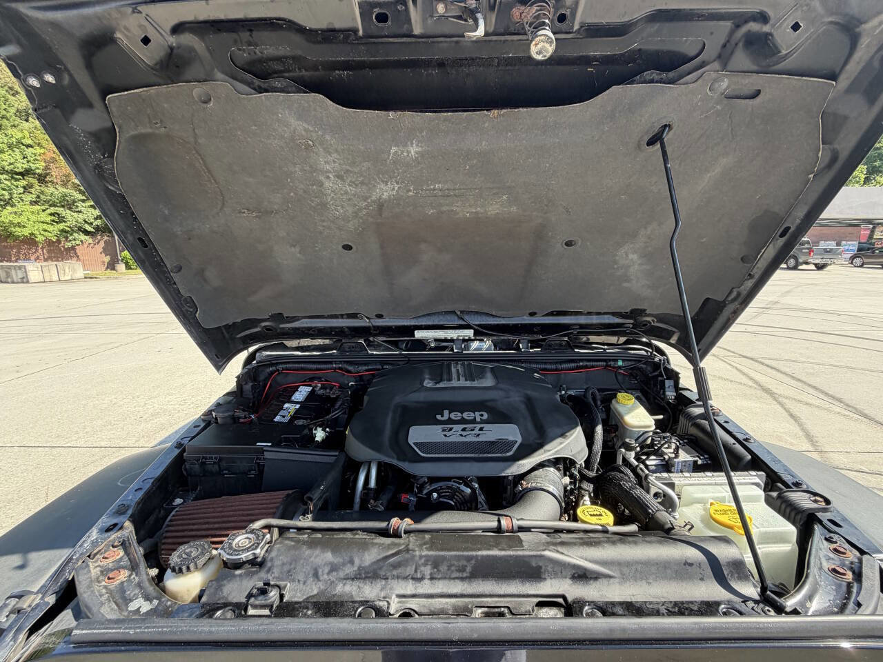 Used 2012 Jeep Wrangler Rubicon AWD/4WD image 26