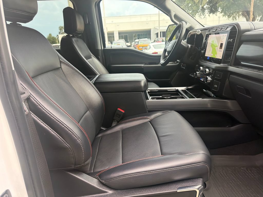 Used 2024 Ford F250 Lariat w/ Lariat Ultimate Package AWD/4WD image 29