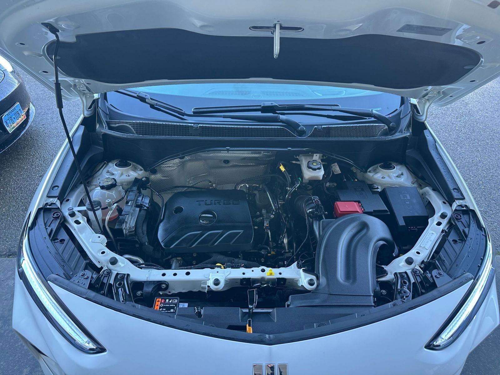 Used 2025 Buick Encore GX Preferred image 32