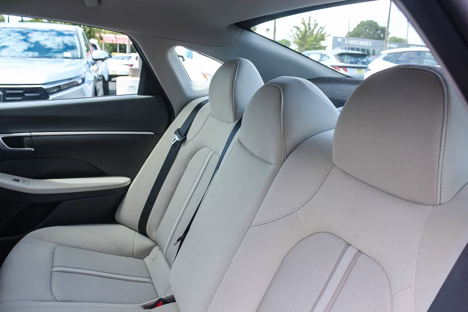 Certified 2025 Hyundai Sonata SE image 23