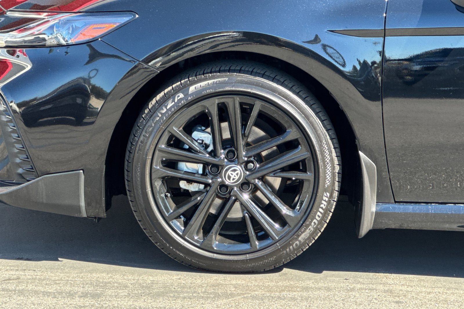 Certified 2026 Toyota Camry SE w/ Convenience Package FWD image 34