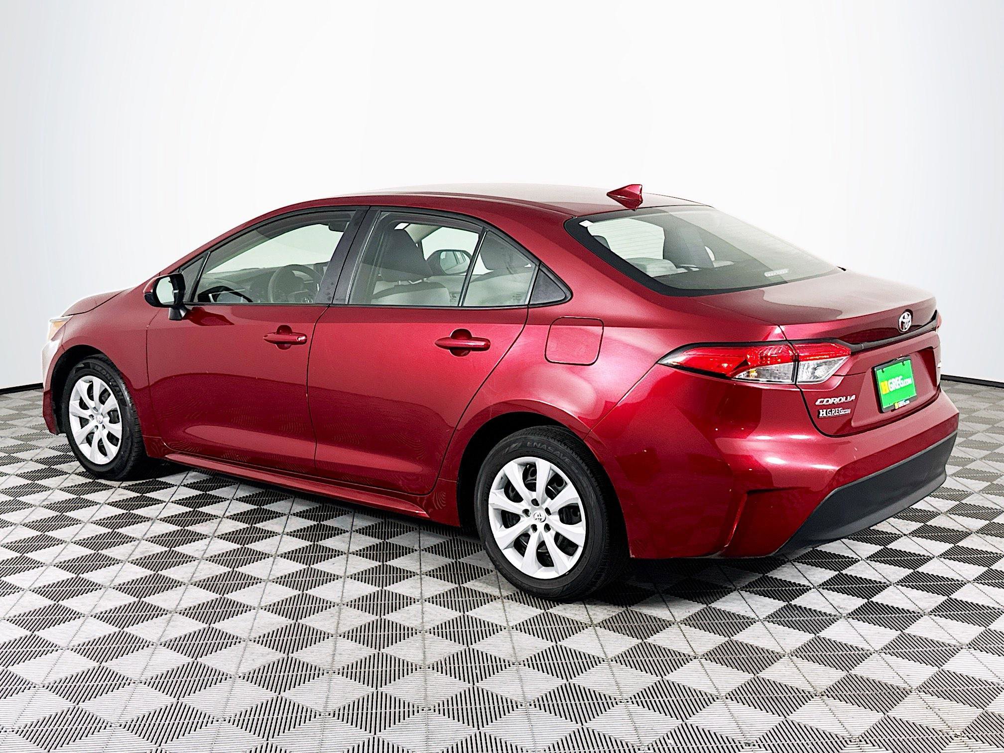 Used 2024 Toyota Corolla LE FWD image 6