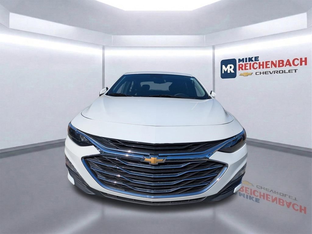 Used 2024 Chevrolet Malibu LT image 9