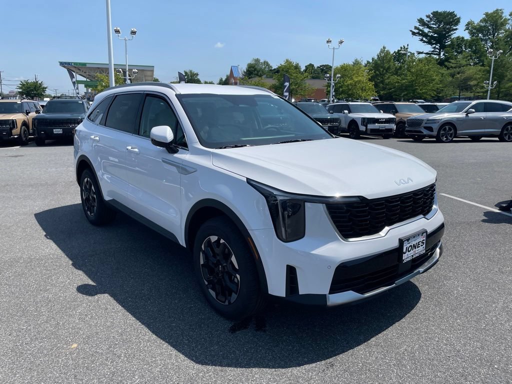 New 2026 Kia Sorento S AWD/4WD image 2