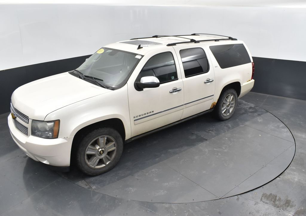 Used 2010 Chevrolet Suburban LTZ image 43