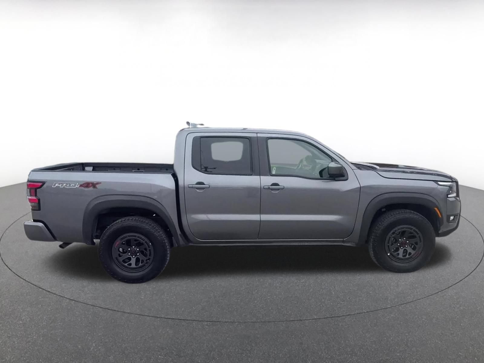 Used 2026 Nissan Frontier PRO-4X AWD/4WD image 16
