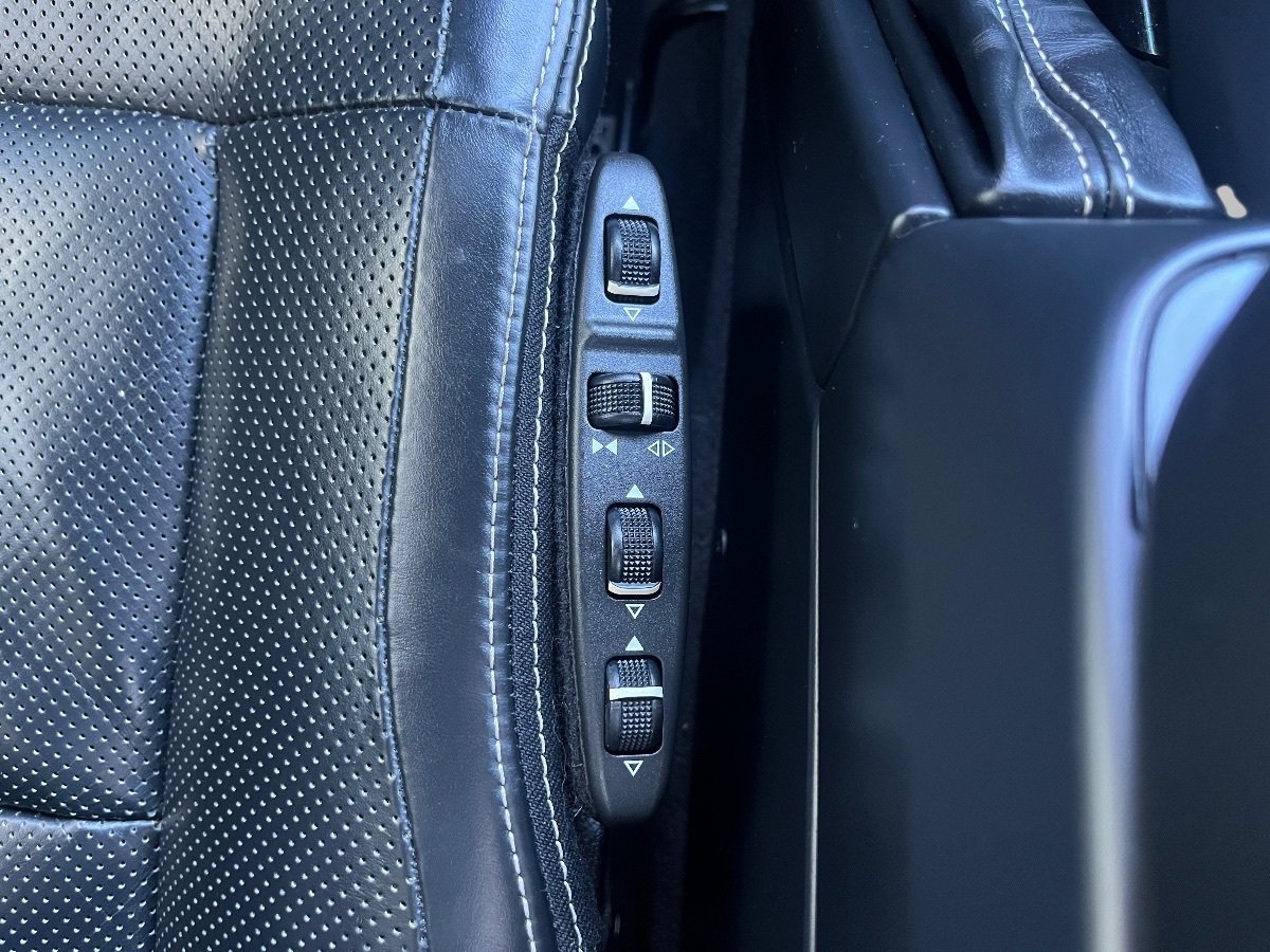 Used 2016 Mercedes-Benz G 550 image 31