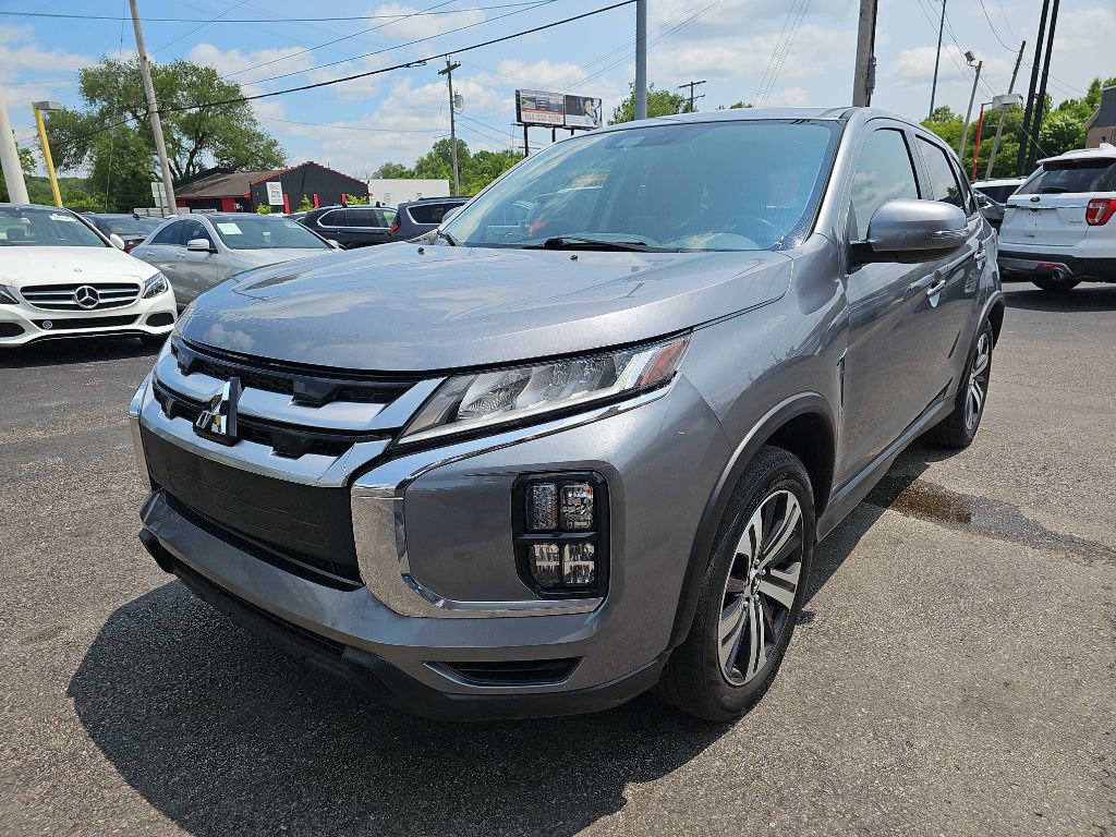 Used 2023 Mitsubishi Outlander Sport SE image 9