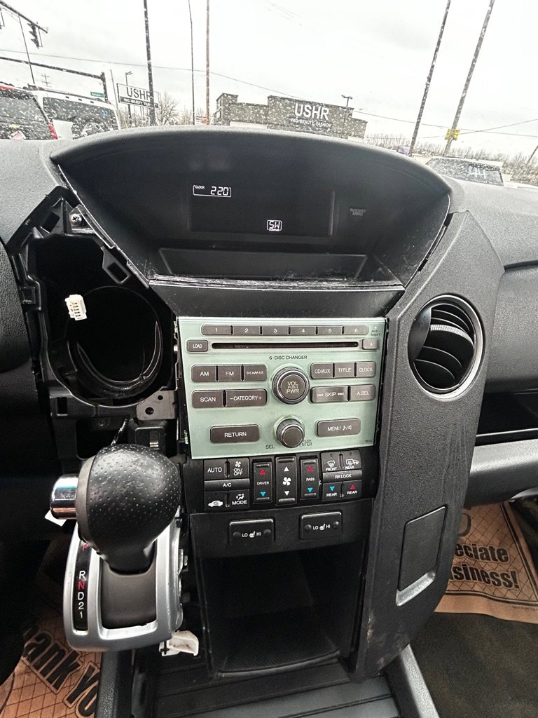 Used 2011 Honda Pilot EX-L image 10