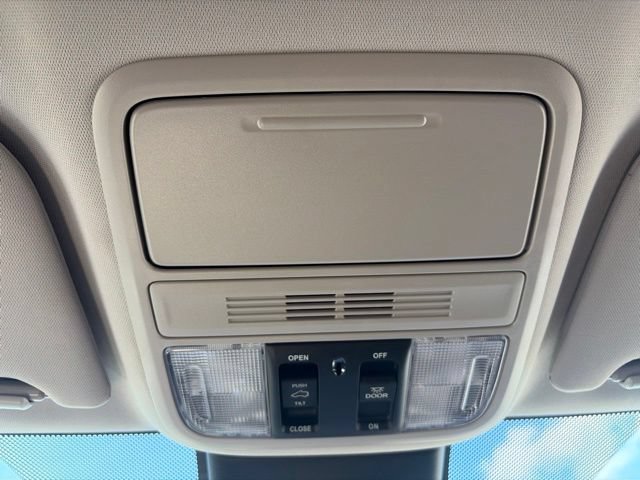 New 2027 Honda Odyssey Touring image 22
