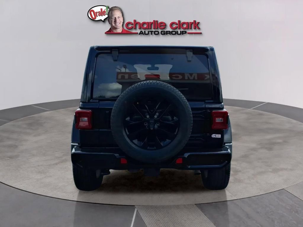 Used 2021 Jeep Wrangler Unlimited Sahara image 4