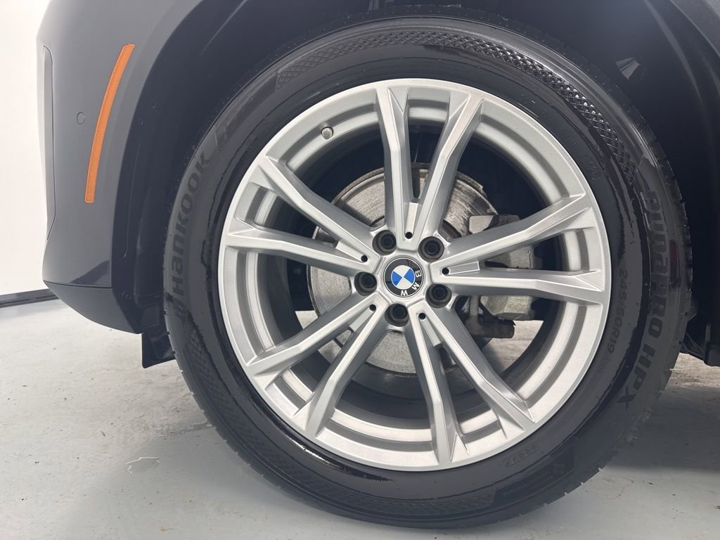 Certified 2025 BMW X3 xDrive30i w/ Premium Package image 10