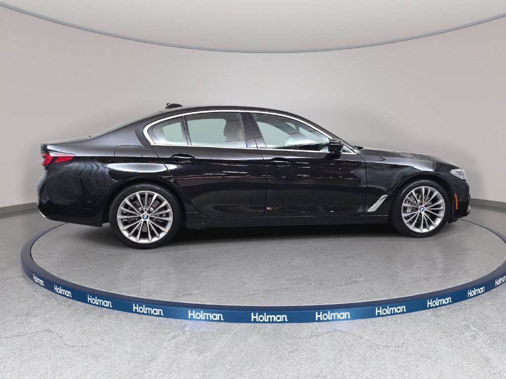 Used 2021 BMW 530e RWD image 5