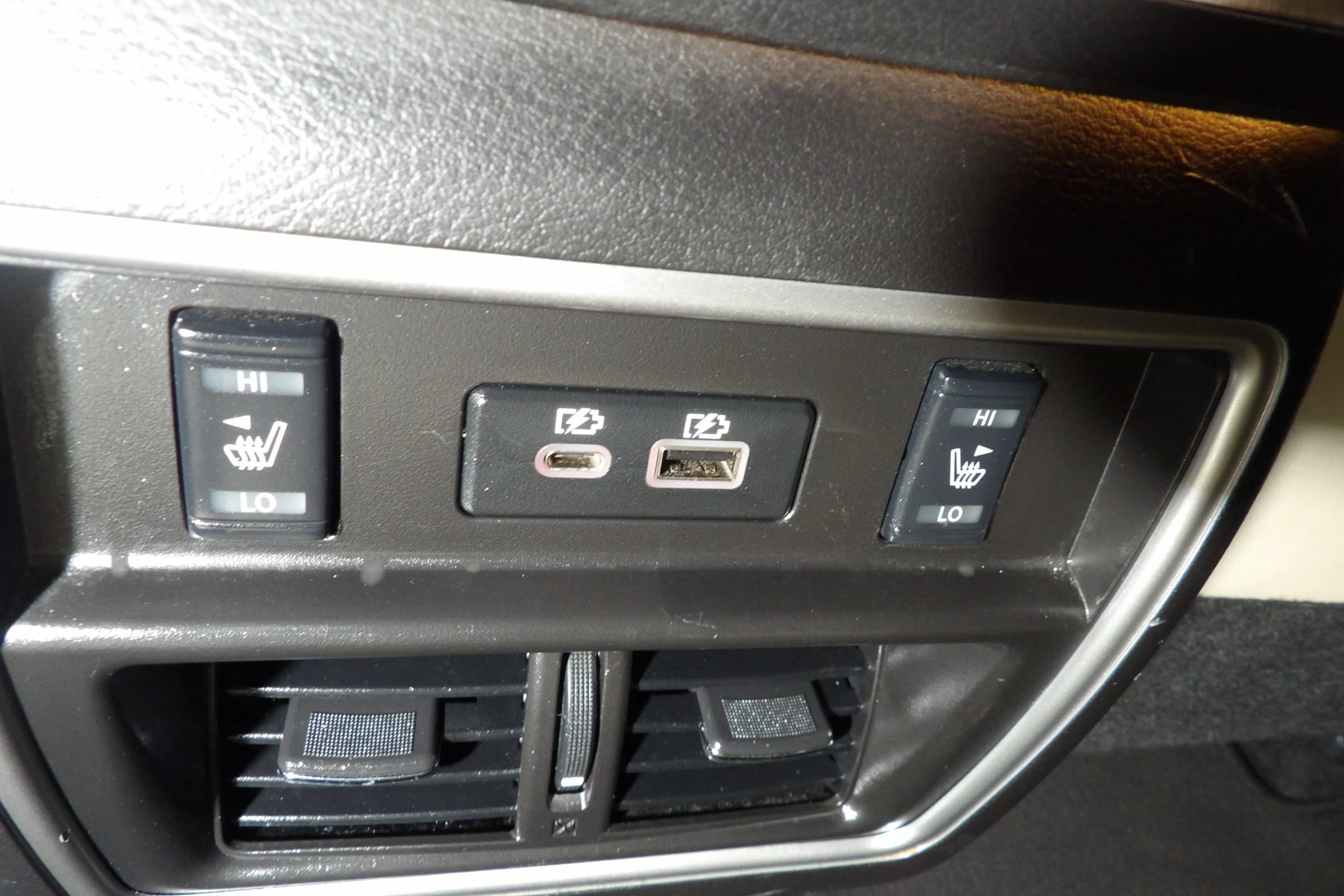 Used 2023 Nissan Murano SL w/ Cargo Package AWD/4WD image 18