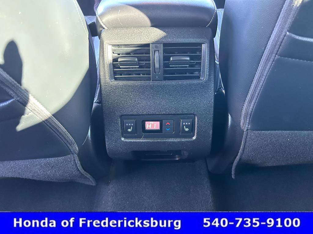 Used 2023 Mitsubishi Outlander SEL Black Edition image 42