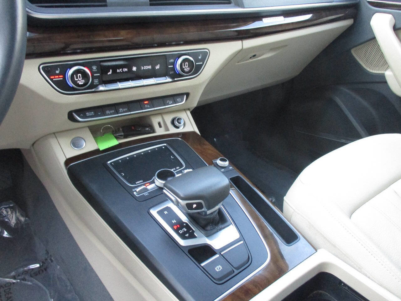 Used 2018 Audi Q5 2.0T Premium Plus AWD/4WD image 96