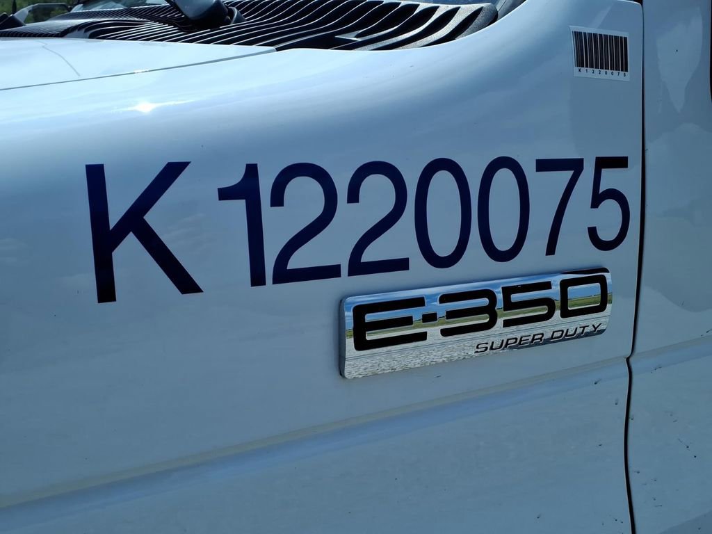 Used 2023 Ford E-350 and Econoline 350 Super Duty w/ Power Windows & Locks Group RWD image 16