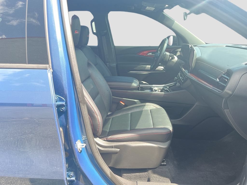 Used 2024 Chevrolet Traverse Z71 AWD/4WD image 30