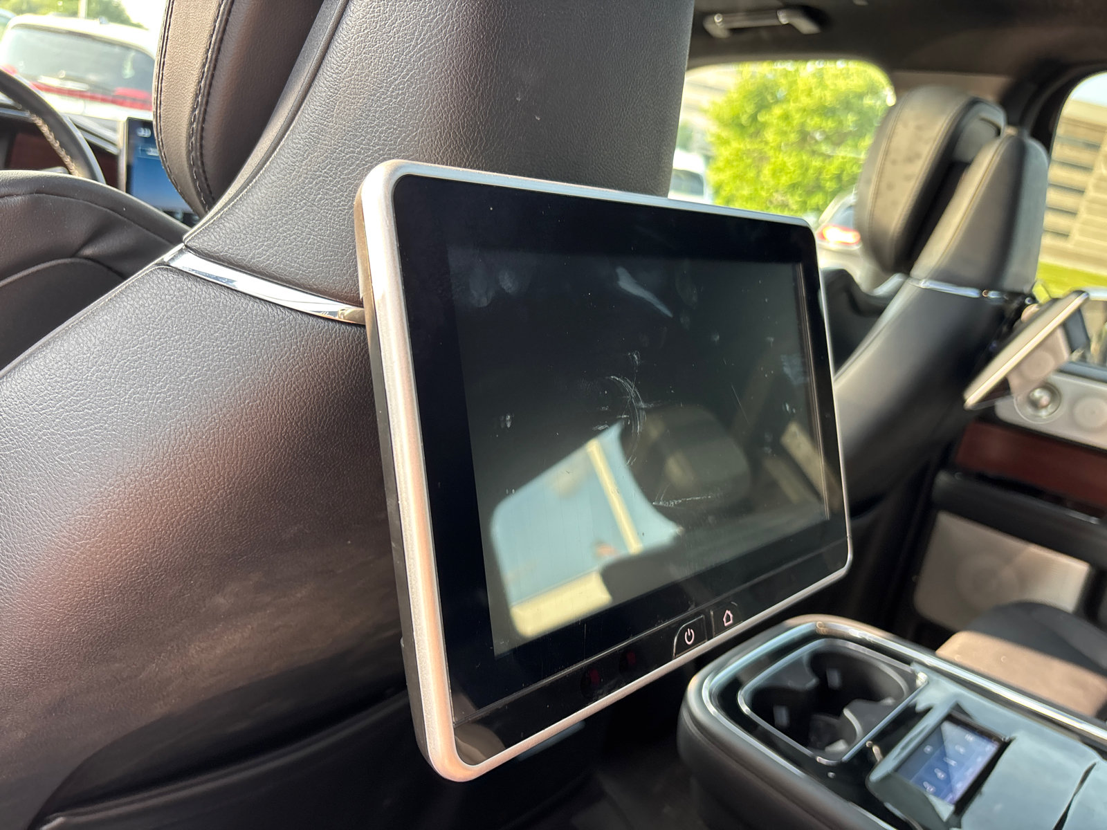 Certified 2023 Lincoln Navigator Reserve AWD/4WD image 34