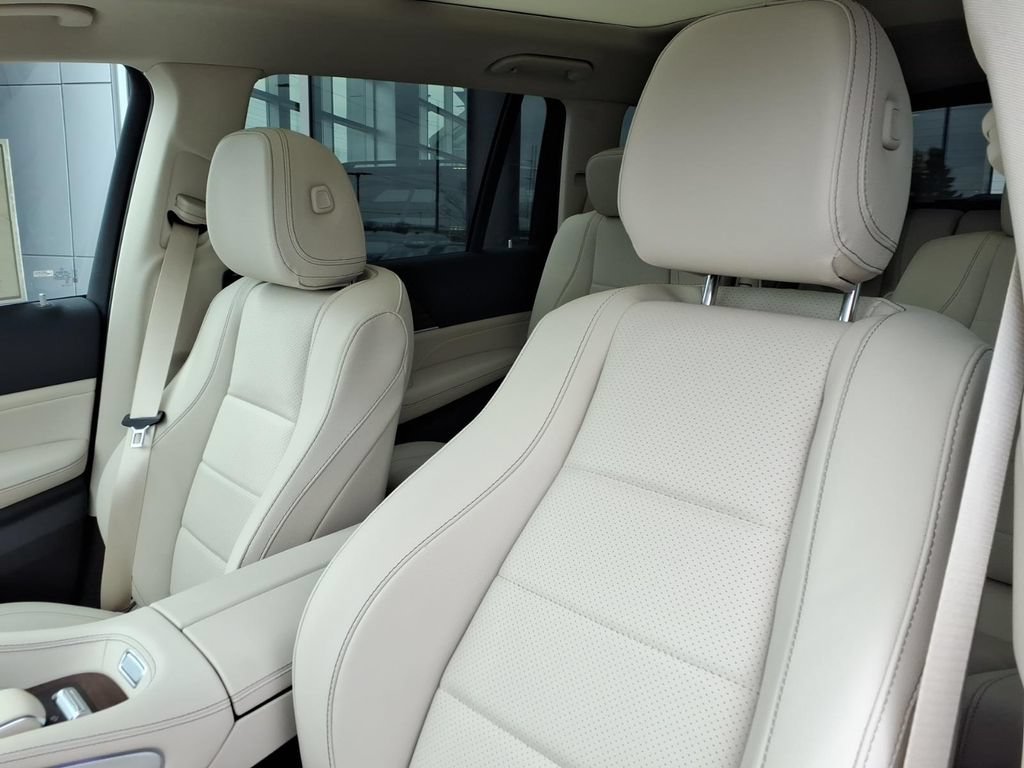 New 2026 Mercedes-Benz GLS 450 4MATIC image 13