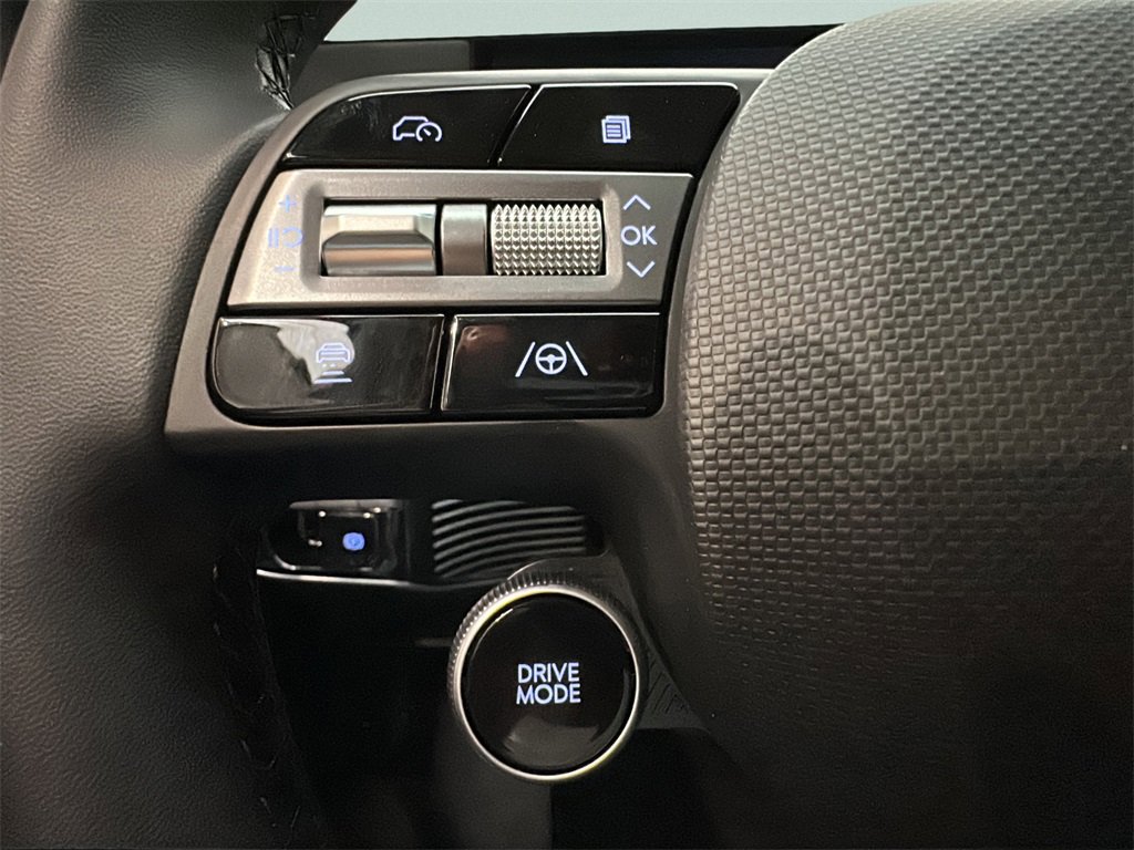 New 2026 Hyundai Ioniq 5 SEL image 18