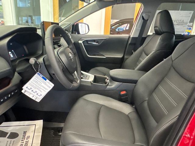 New 2025 Toyota RAV4 Limited image 33