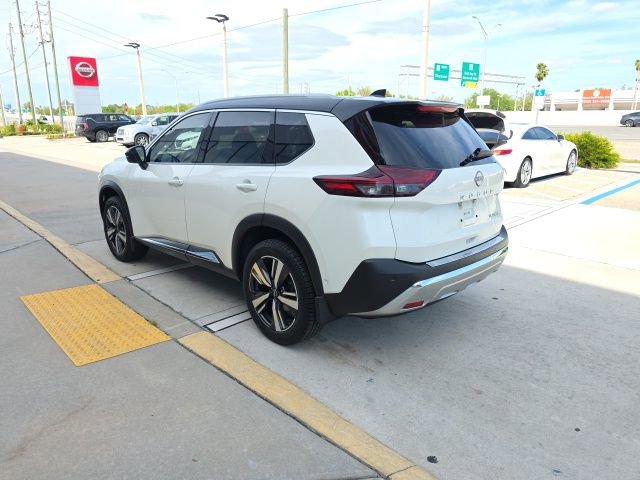 Used 2023 Nissan Rogue Platinum w/ Platinum Premium Package image 6