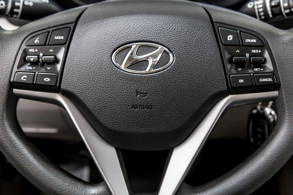 Used 2020 Hyundai Tucson SE w/ Cargo Package FWD image 23