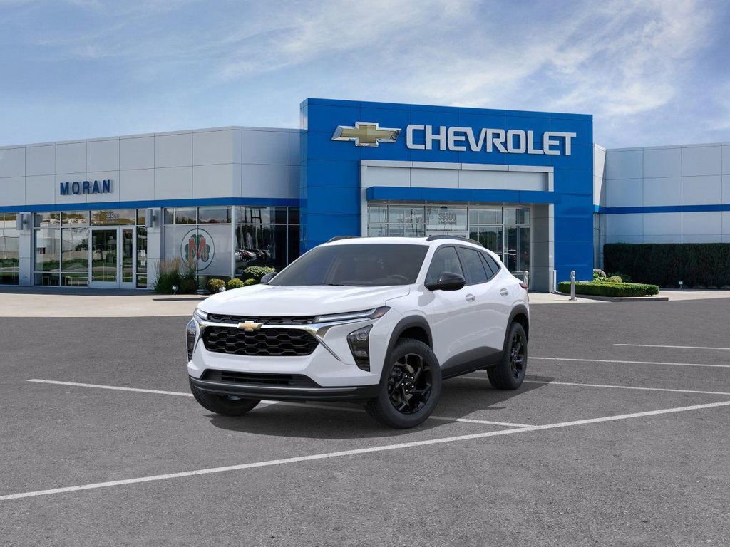 New 2026 Chevrolet Trax LT image 8