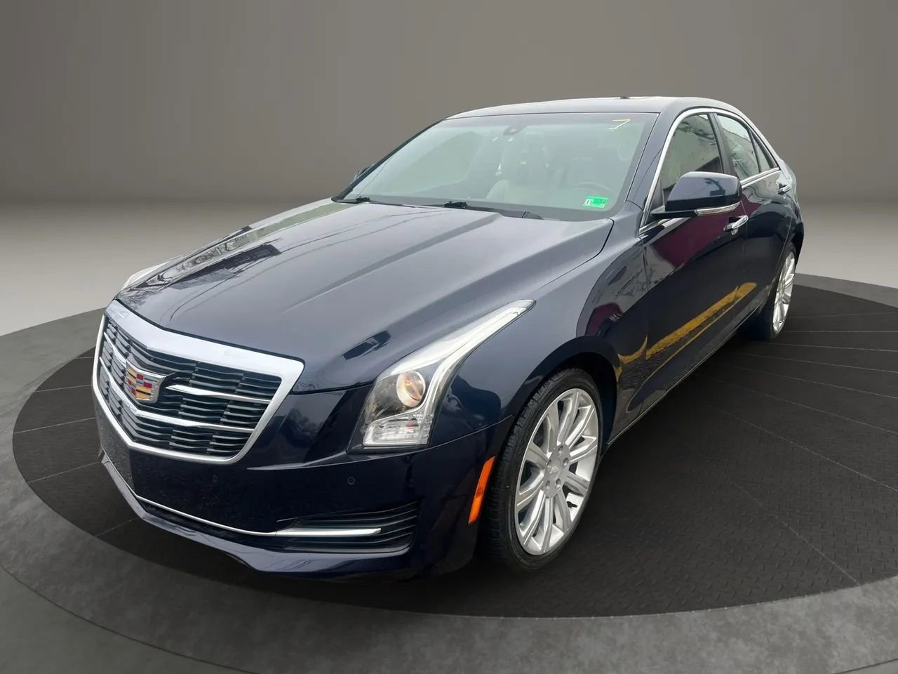 Used 2018 Cadillac ATS Luxury image 1