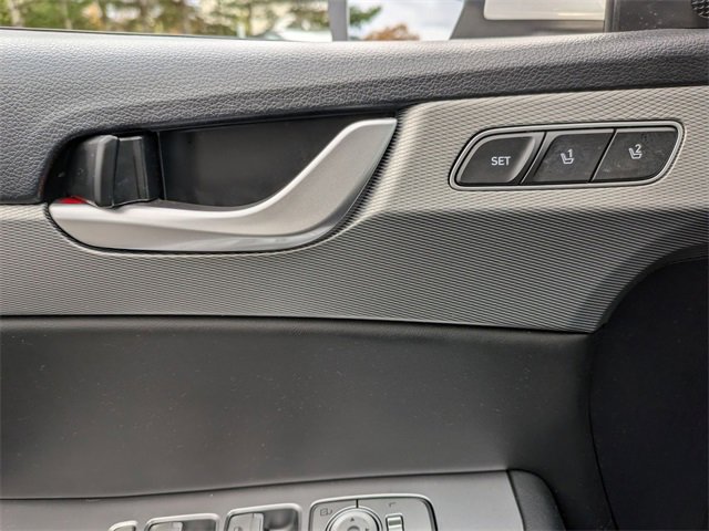 Certified 2022 Hyundai Palisade SEL w/ 8P Bench Seat Package image 11