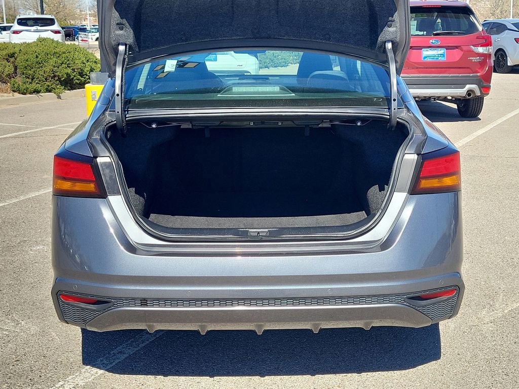 Used 2024 Nissan Altima 2.5 SV image 13