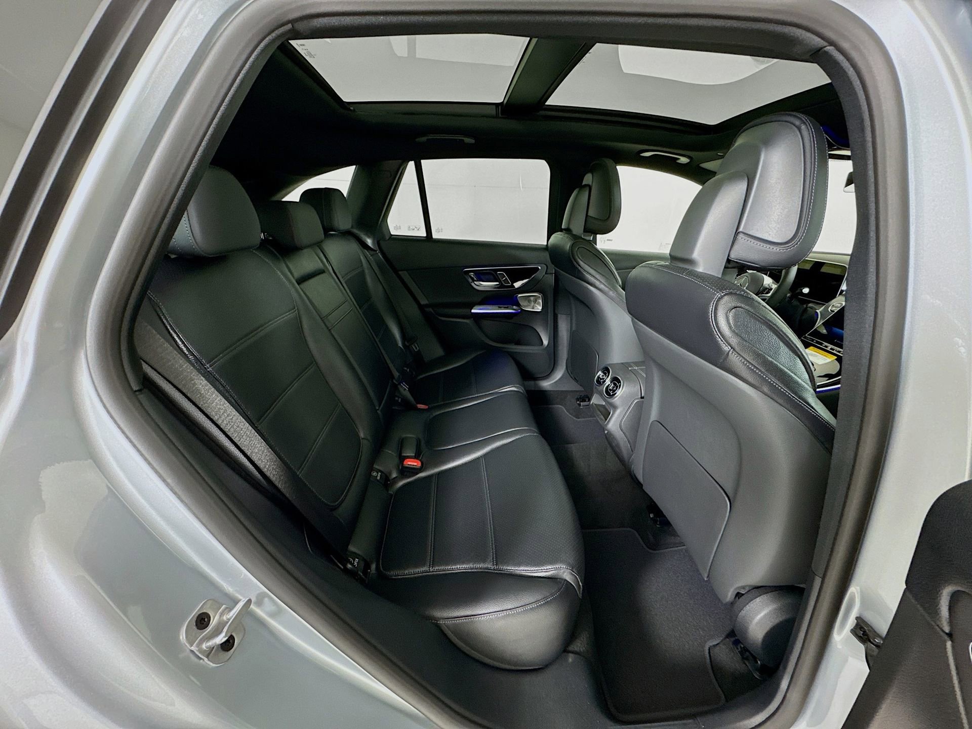 New 2026 Mercedes-Benz GLC 300 4MATIC image 30