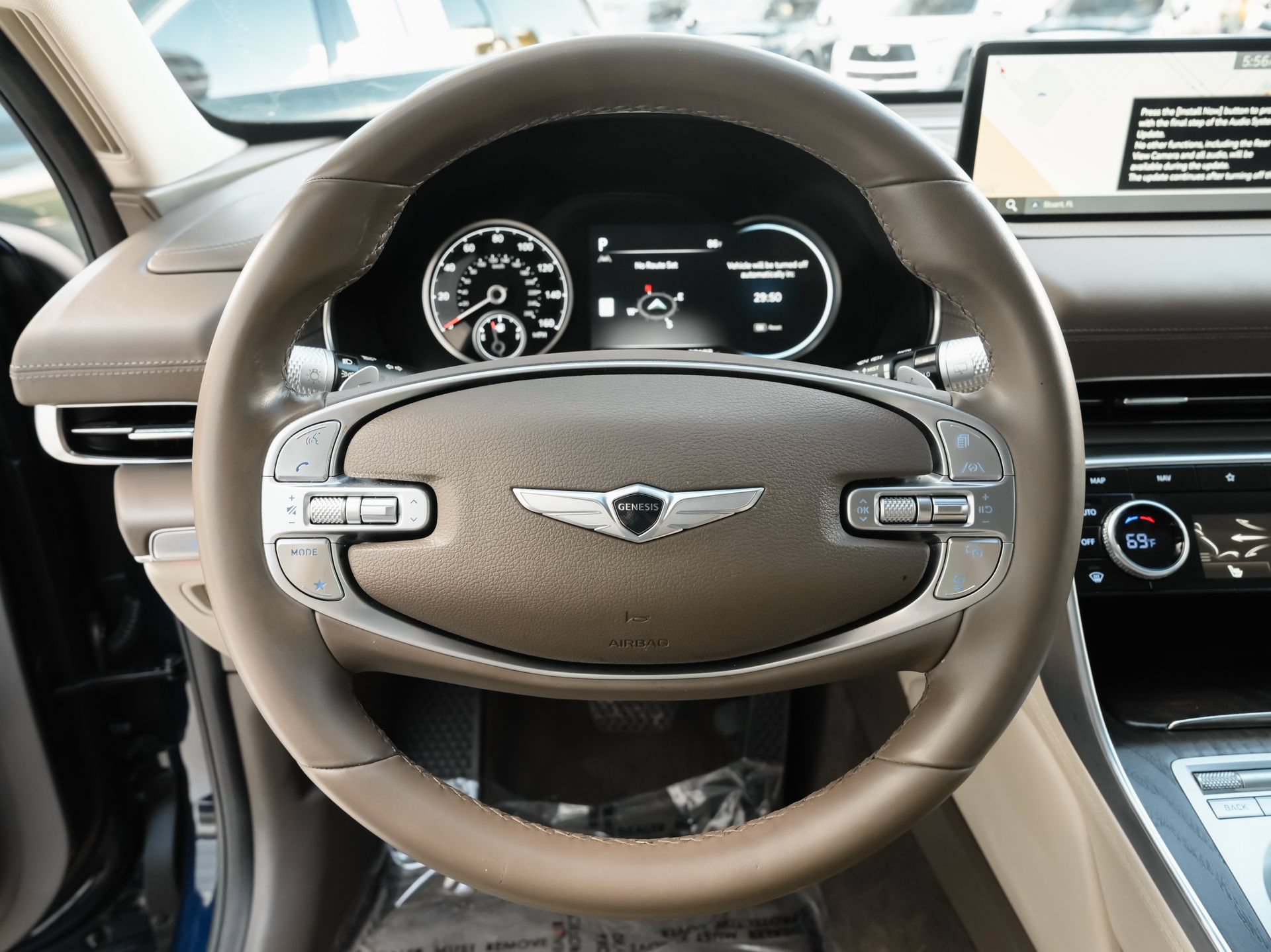 Used 2024 Genesis GV80 2.5T AWD/4WD image 9