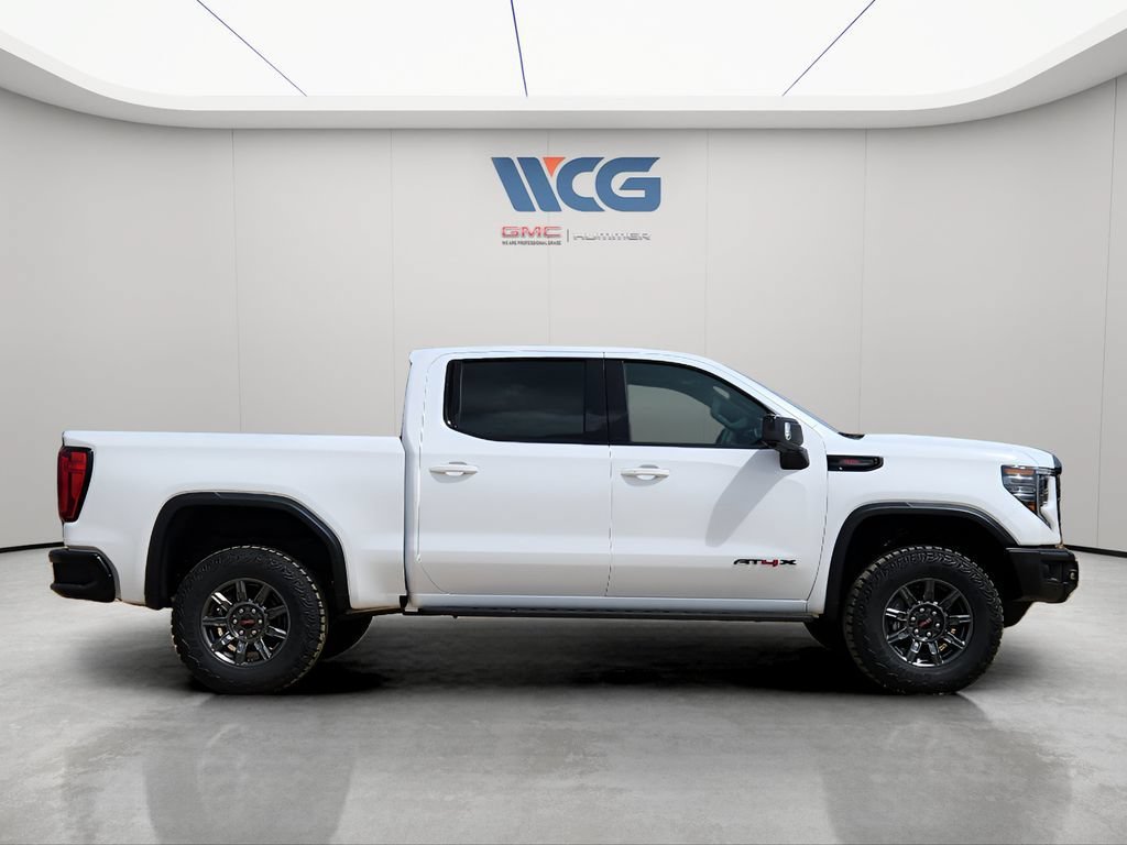 Used 2026 GMC Sierra 1500 AT4X w/ LPO, Black Badging Package AWD/4WD image 3